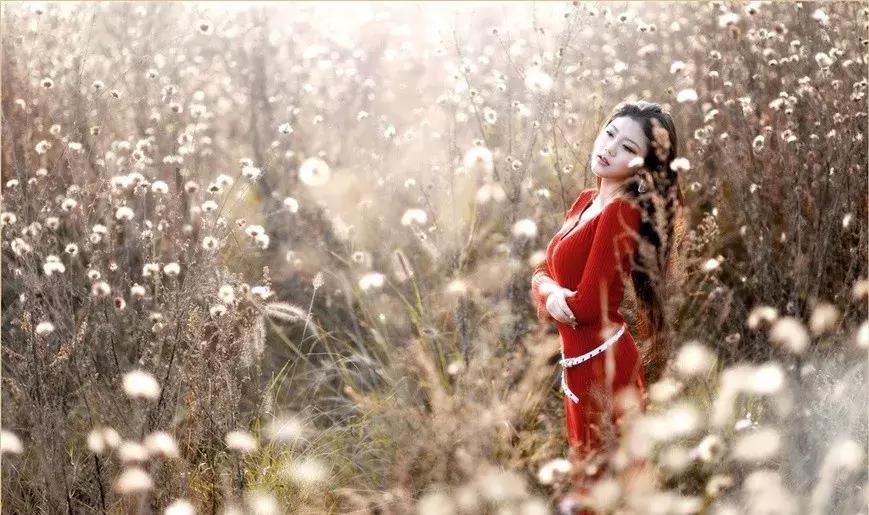 看透了人世间的世态炎凉人情冷暖,看破了这人世间的冷暖