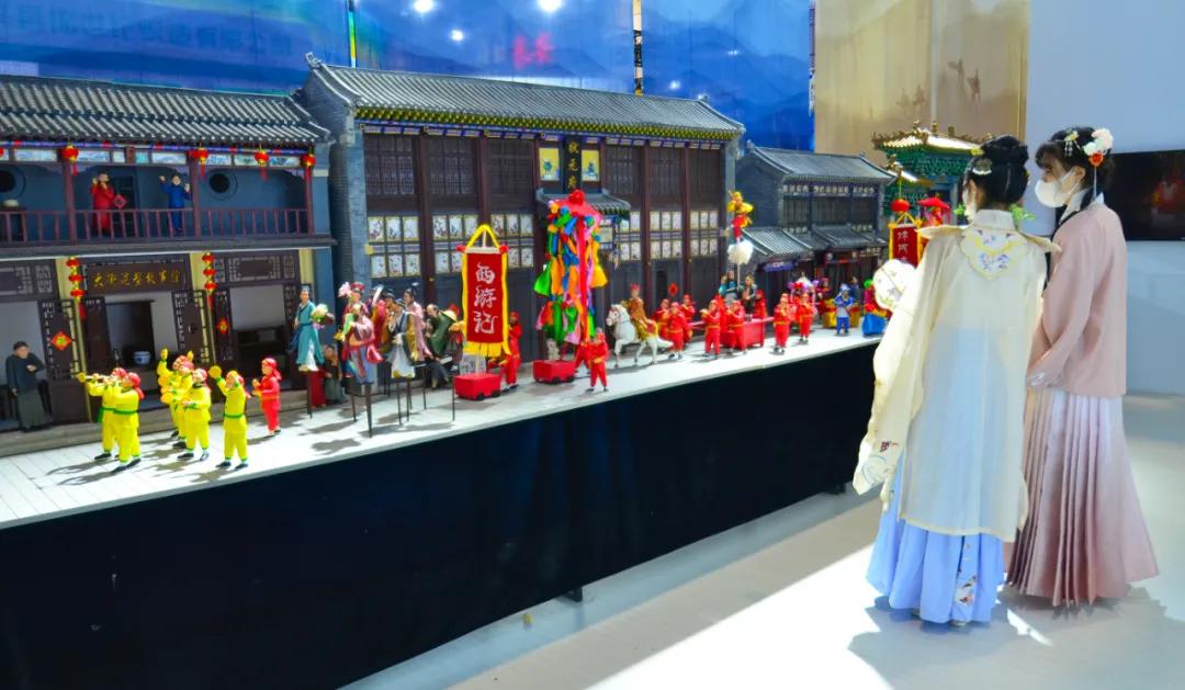 太炫了!穿越黄河、沉浸式体验“鹊华秋色”…文旅博览会成网红打卡地!还有200万消费券等你领!