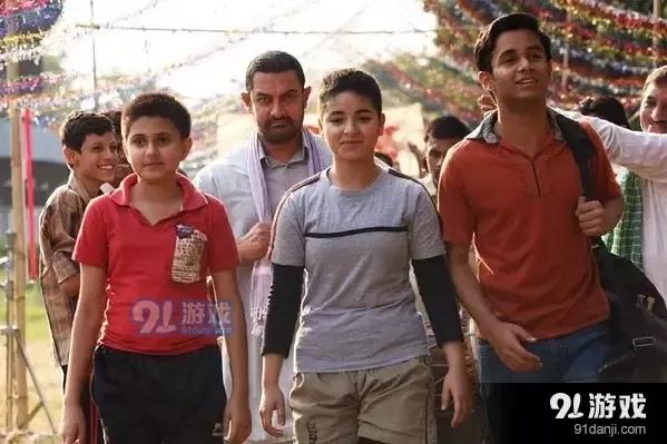 摔跤吧爸爸电影中国语言,摔跤吧爸爸视频素材