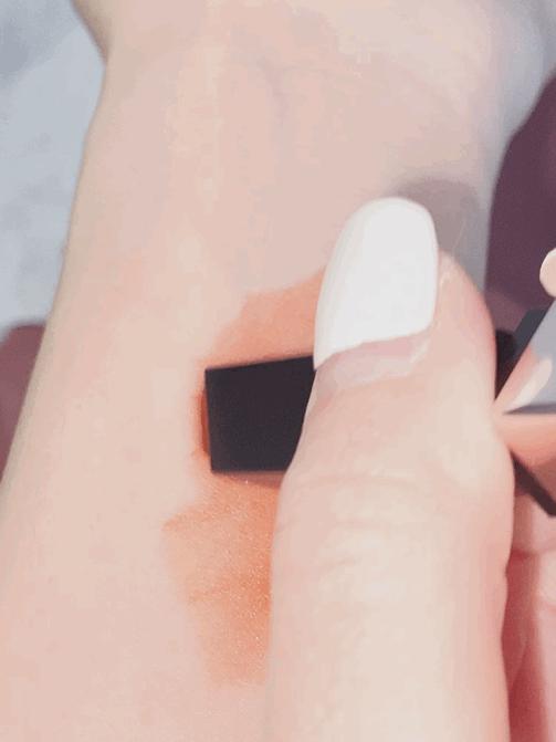 口红怎么选白皮的好用一点,韩系欧美口红都要怎么挑