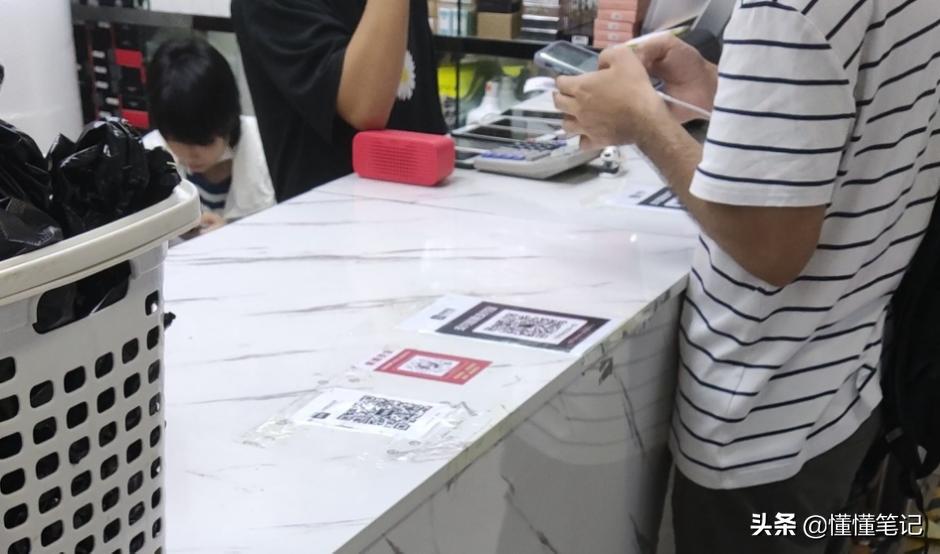 深圳华强北美妆打假,华强北美妆批发市场内幕