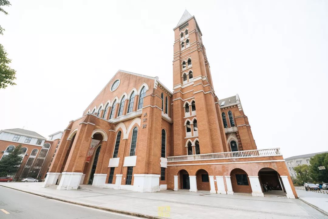 自从藏龙岛有了南延线,我就再没羡慕过别人家的学校!