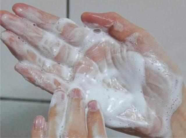 护肤平价硫磺皂,2块钱一款的硫磺皂原来这么好用