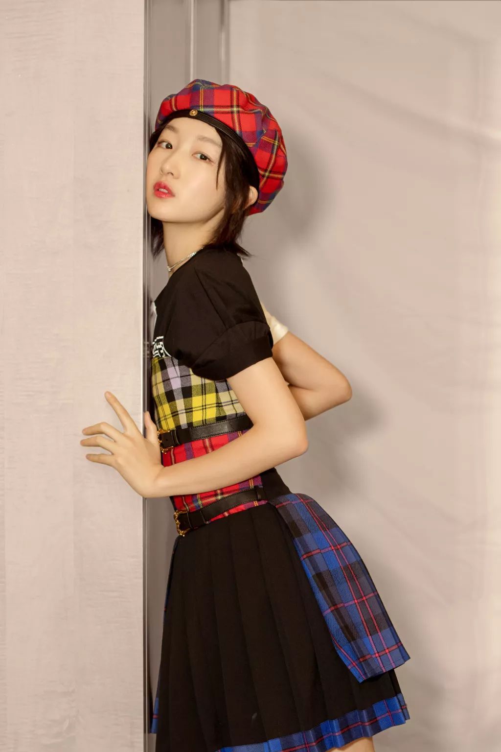 周冬雨变美女,周冬雨变好看了