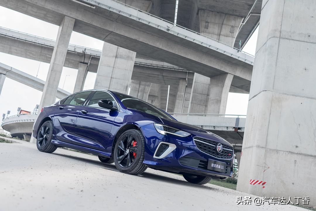 君威gs2021款试驾视频,2020款全新一代君威gs试驾