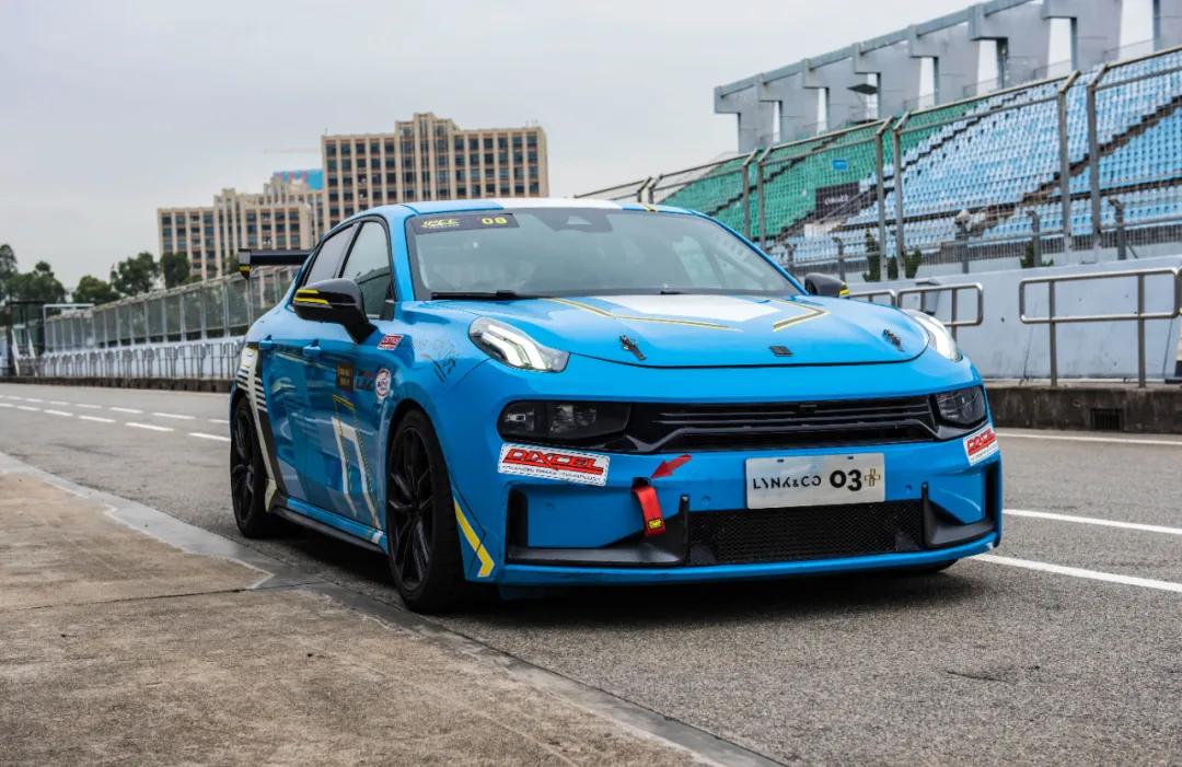 领克03过弯翻车,新款领克03推背感实测