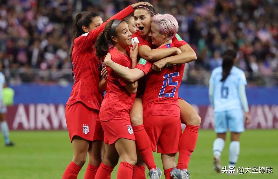 13球横扫亚洲第四,摩根追赶前辈纪录,美国女足展现夺冠雄心