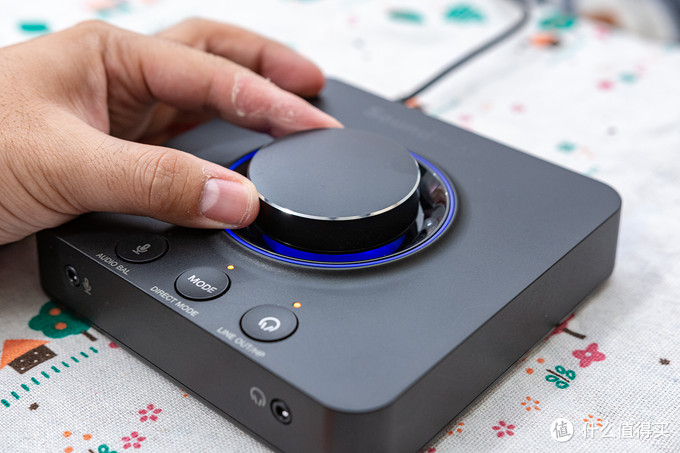 创新soundblasterx7声卡怎么样,SoundBlasterX3声卡