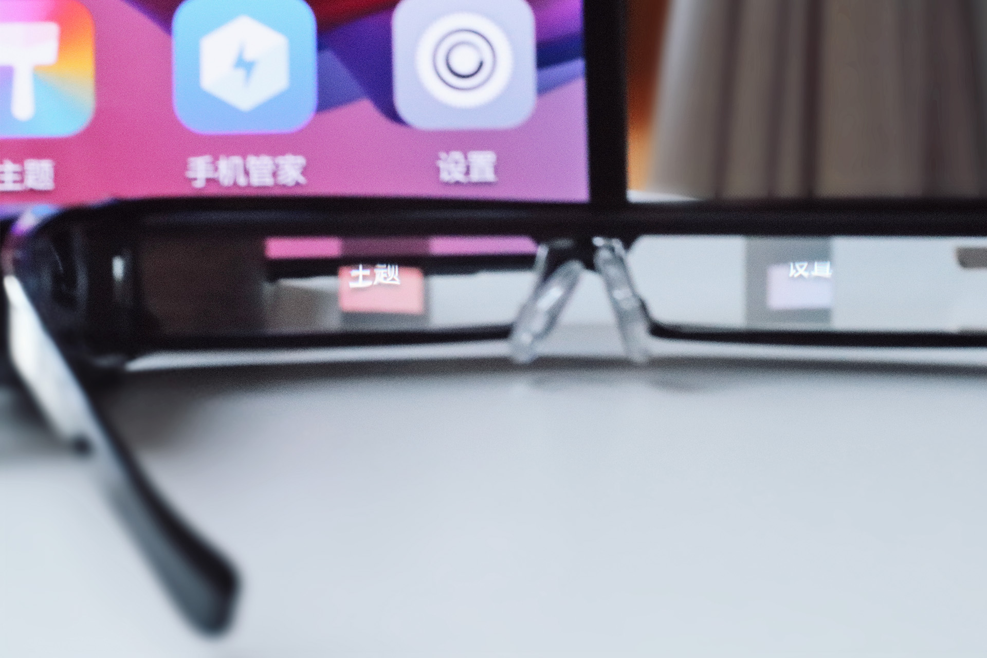 忘掉GoogleGlass,看这边｜EpsonMOVERIOBT-30C智能眼镜体验