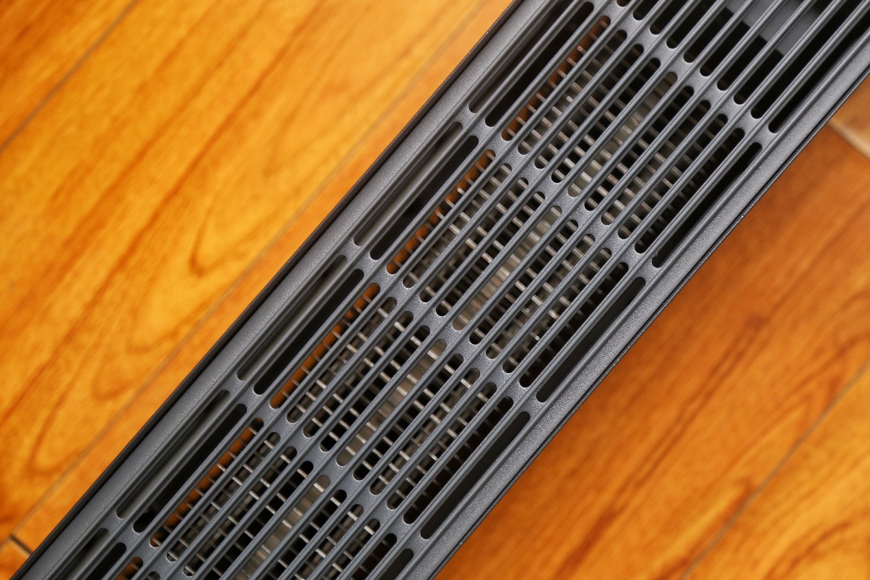 踢脚线智能电暖器,米家石墨烯折叠踢脚线电暖器超薄