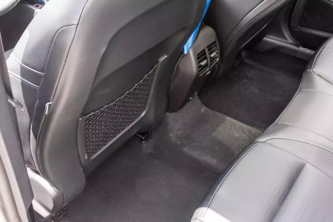 试驾福克斯rs越野,试驾测评福特福克斯最新款