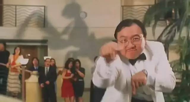 曾是知名导演，如今甘做演员，周星驰电影里的配角个个身手不凡