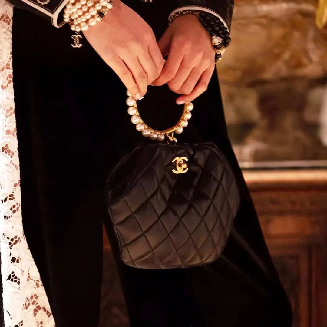 2021秋冬包包流行款式,香奈儿包包2021秋冬