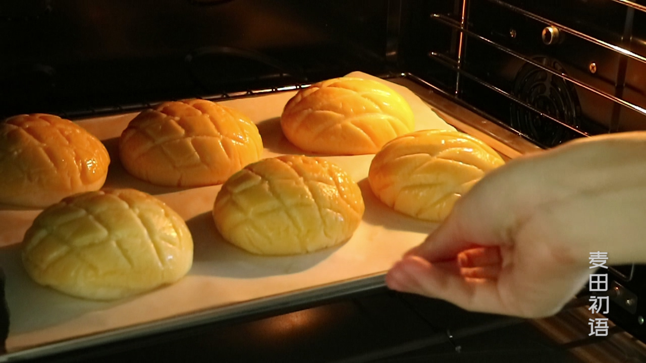好吃到炸裂的菠萝包，教程详细到令人发指，想失败都不可能