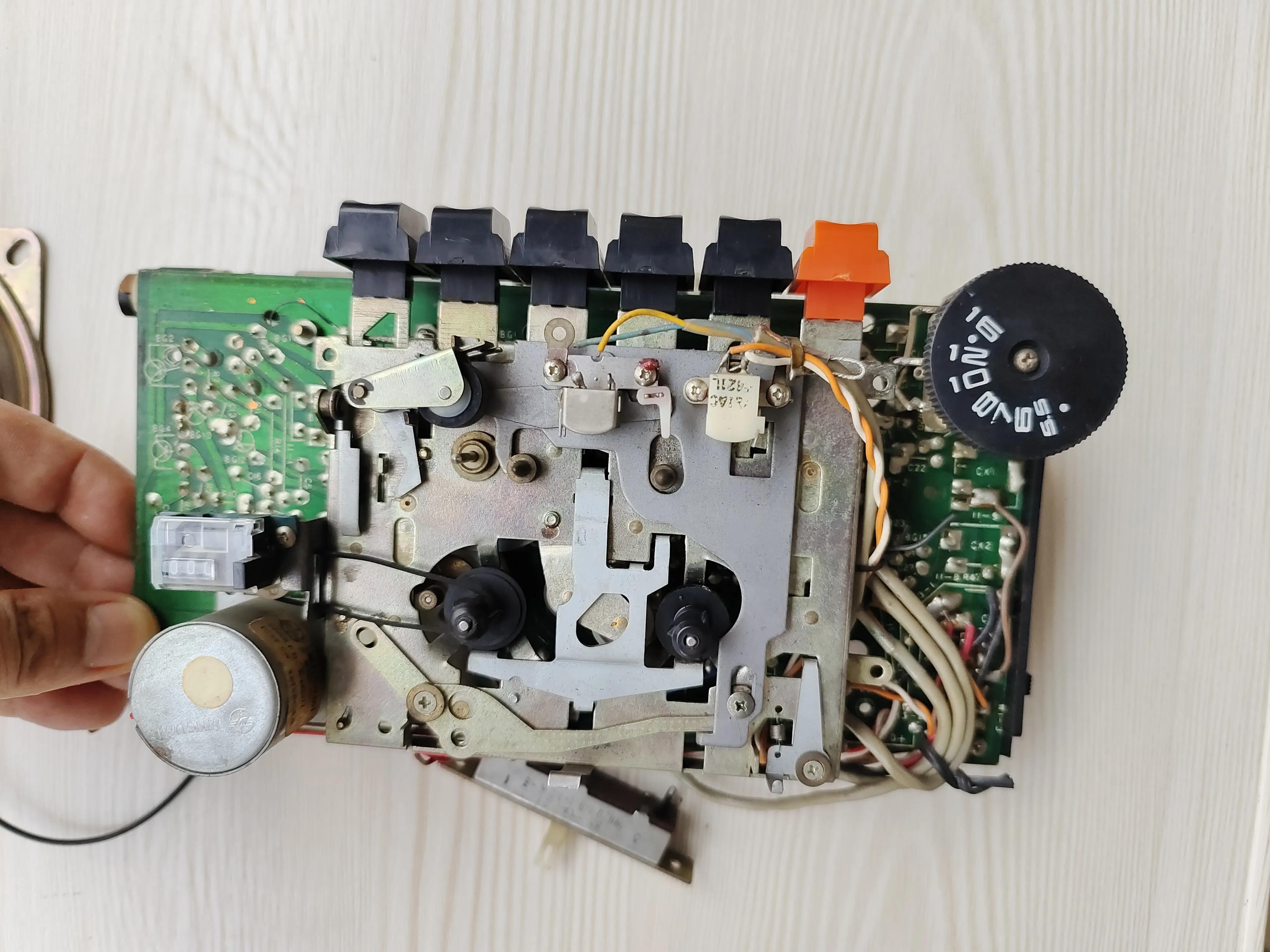 八十年代卖老式双卡收录机的视频,1980年老式双卡收录机