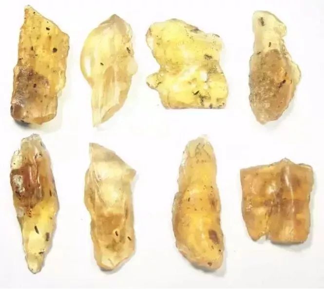 各种造假蜜蜡都会暴露出真身,蜜蜡造假的6大内幕学会避免被宰