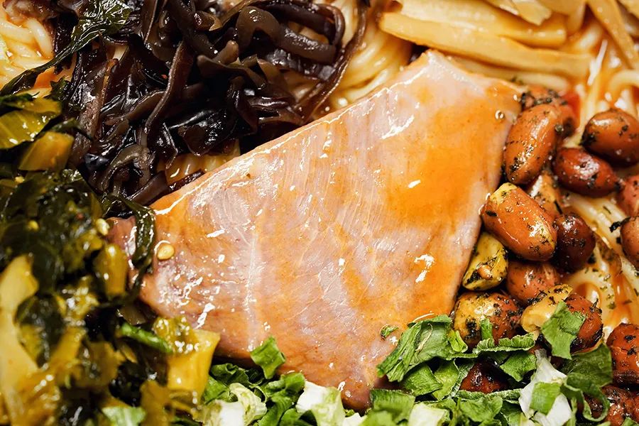 请了百万设计师的沈大成网店，我吃了个通关