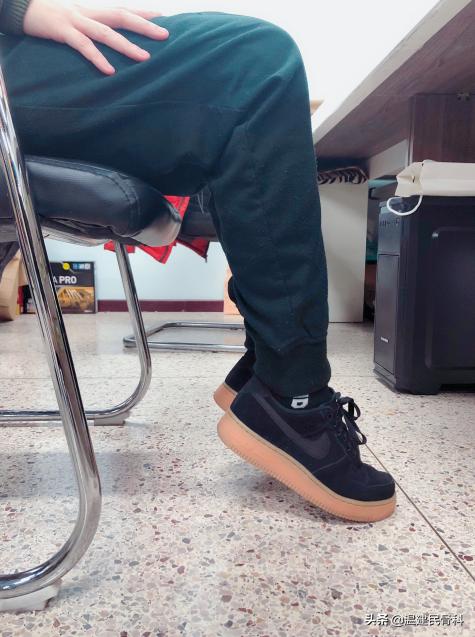 脚踝关节肿痛的正确锻炼方法,脚脖子疼做理疗管用吗