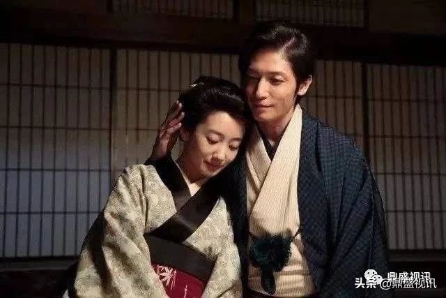 日本城市街道人山人海,农村空空如也城市里学校人满为患