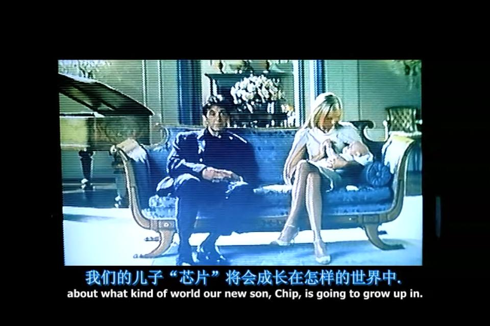 致命性感,“人造美女”被亿万人追捧,但竟无人发现她是假人!