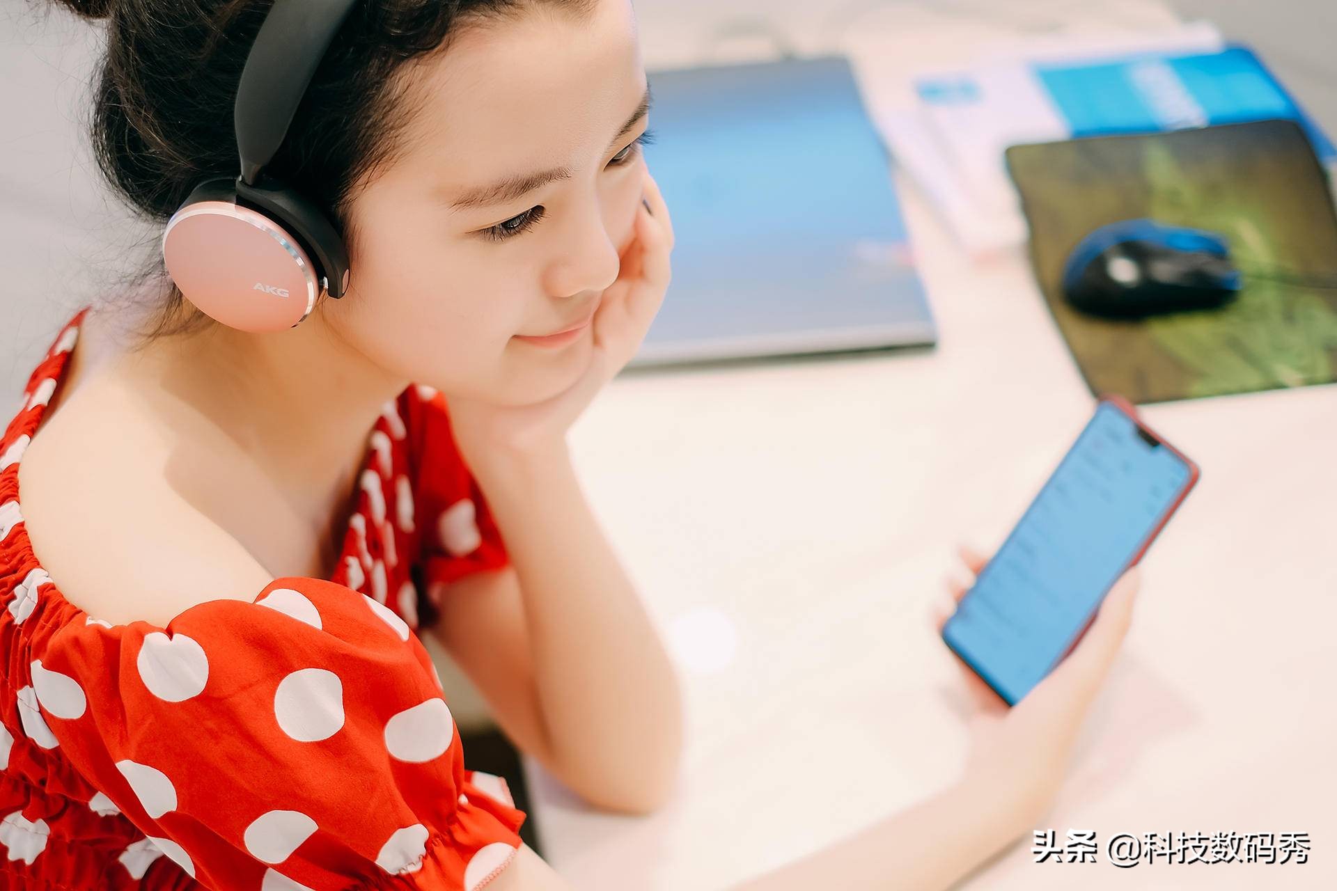 环境降噪5.3蓝牙耳机,500入耳降噪耳机十佳评测