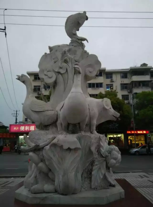 上海安亭汽车城夜生活,夜上海不夜城