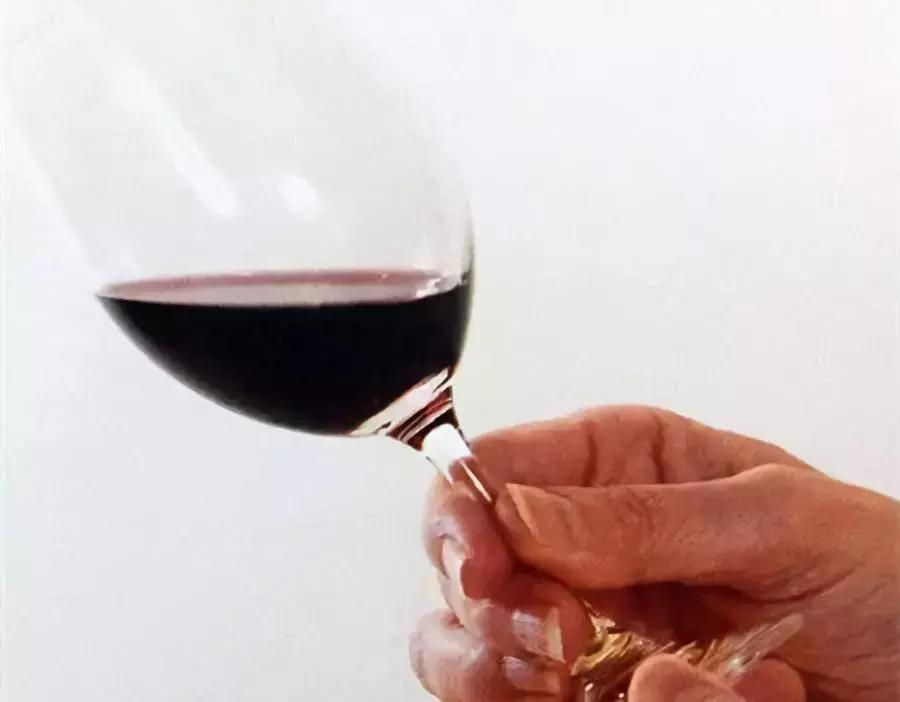 真假酒类鉴定大全书,真假酒的检测标准