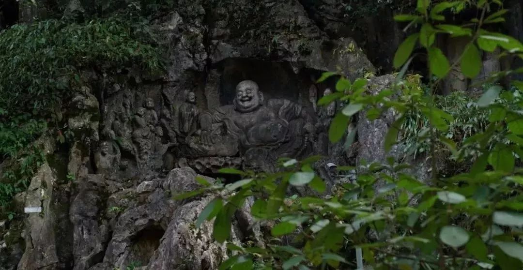 杭州西湖美景跟古诗里的一样迷人,杭州灵隐寺烟雨江南