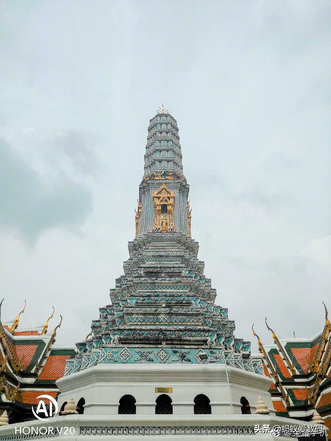 还在头条“集五卡”?需要发卡?歇一会儿,来看看这里