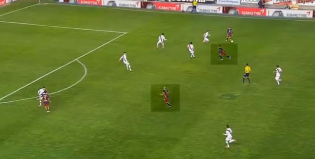 梅西过人晃倒,瓜迪奥拉梅西犯罪式过人