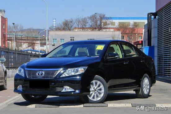 10w买二手车,14w能买几年的凯美瑞