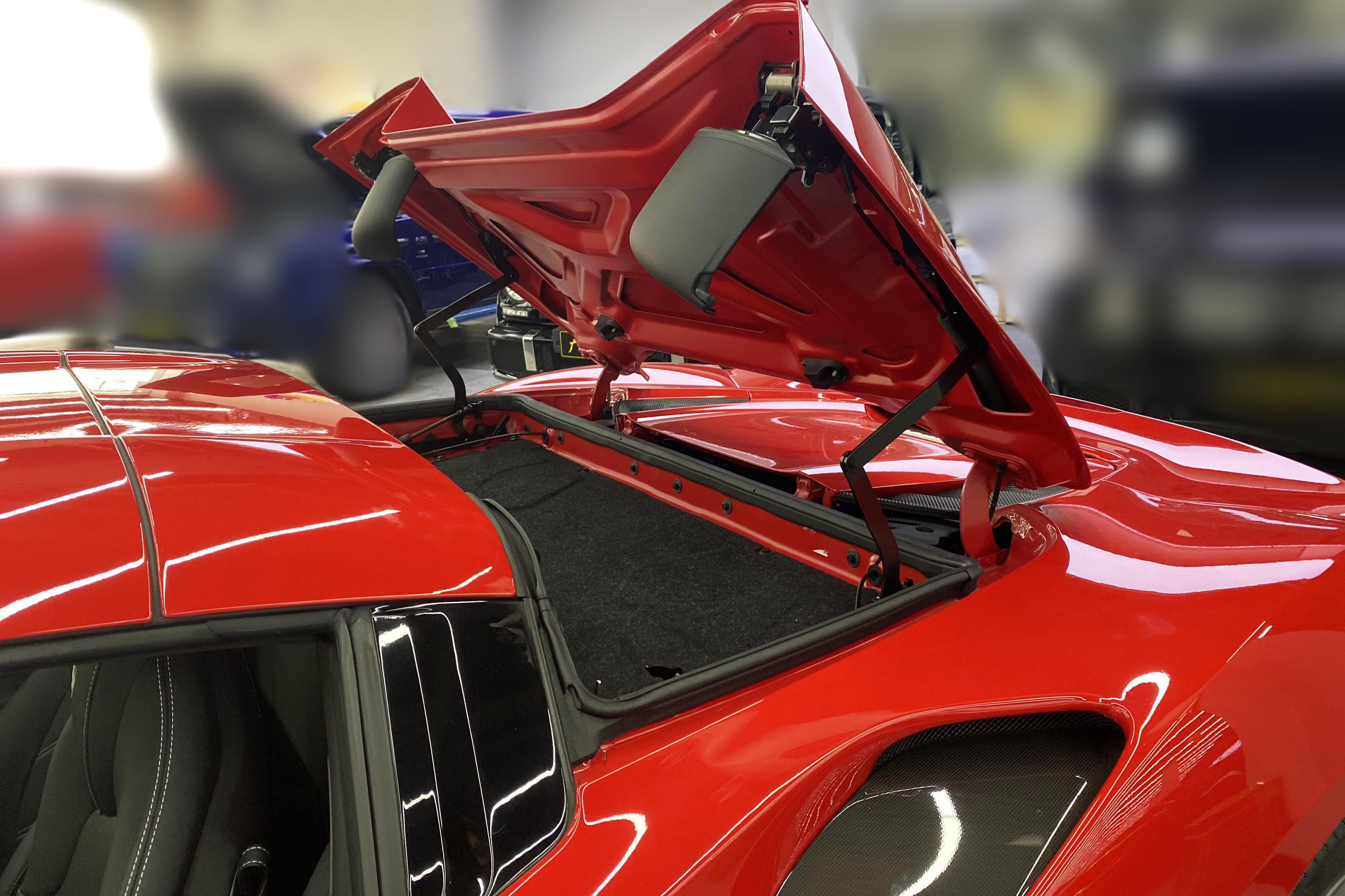 300000买的法拉利488修复,2018年的法拉利488还值多少