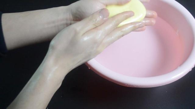 一个硫磺皂足矣用一个月就见效,2元一块的硫磺皂真的有用吗