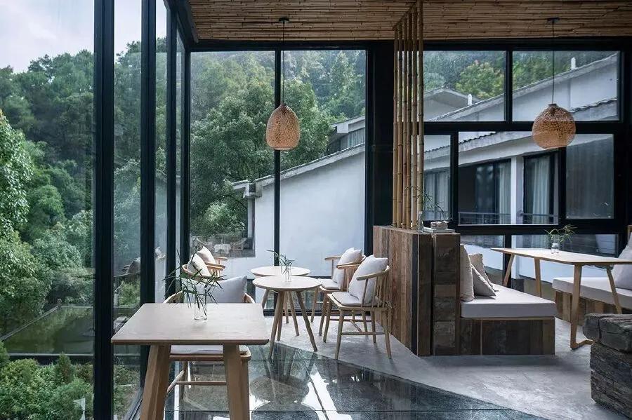 吹过「民宿」的晚风，许你一场野奢山村的美梦