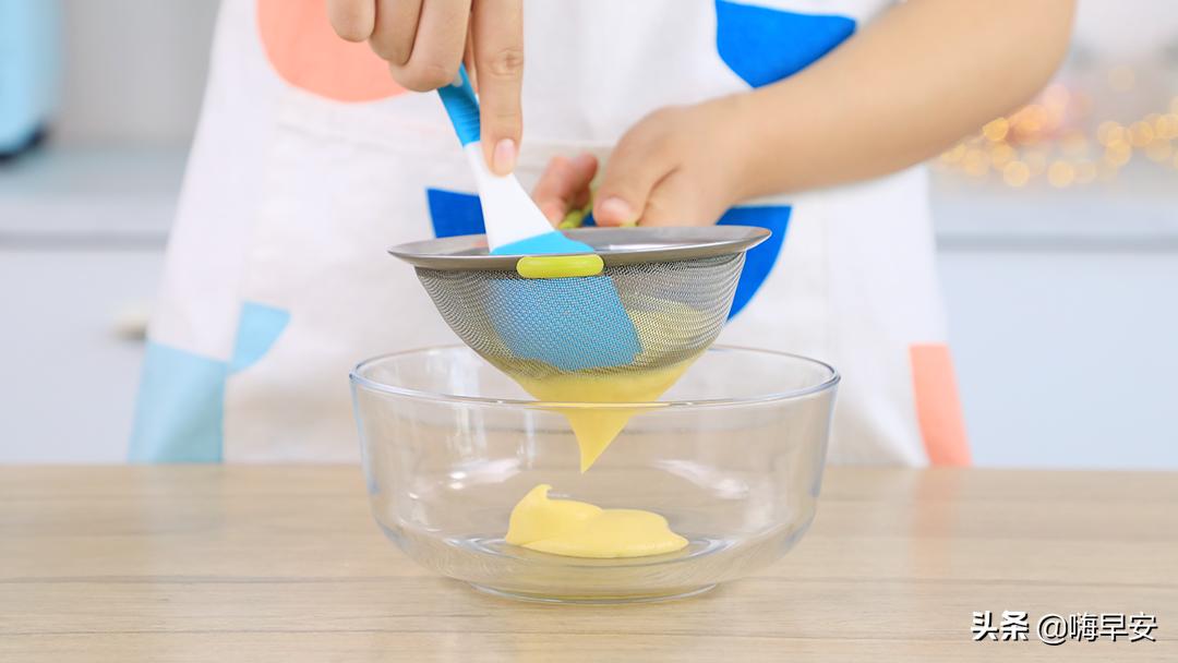 大厨教你做芝士蛋糕,松软细腻,入口即化,孩子吃得渣都不剩