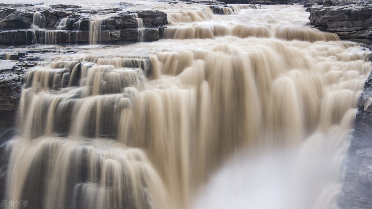追寻黄河上的诗与远方，看“三万里河东入海”，学习地理知识
