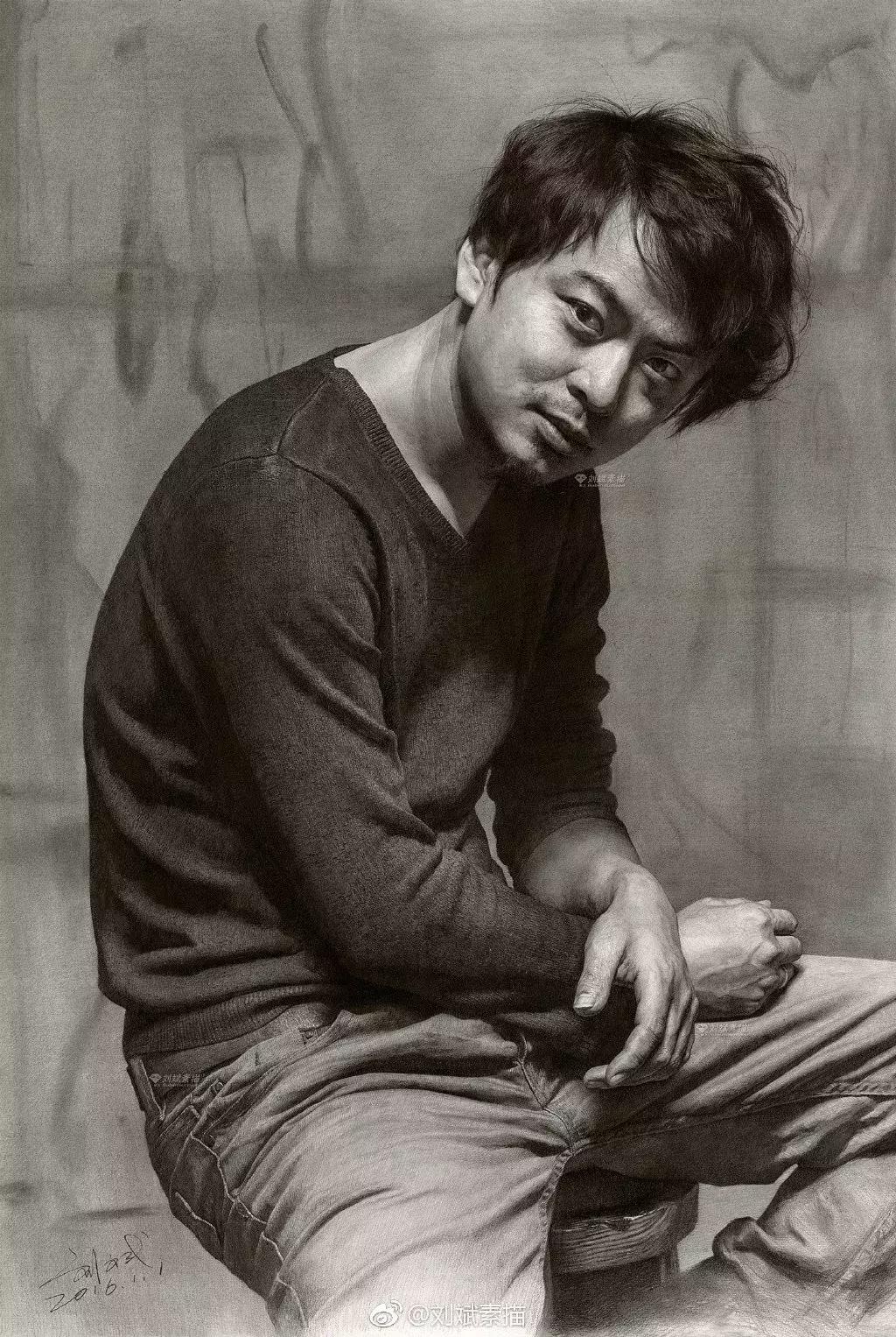 同一支炭笔，为啥人家可以吃透素描结构和质感，看完这一波你也行