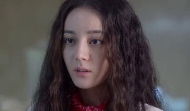 小花们也是拼啦，为了扮丑真是什么都做的出来，形象都不要了