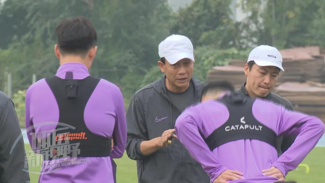 佳兆业能走出危机吗,深圳佳兆业对阵大连一方