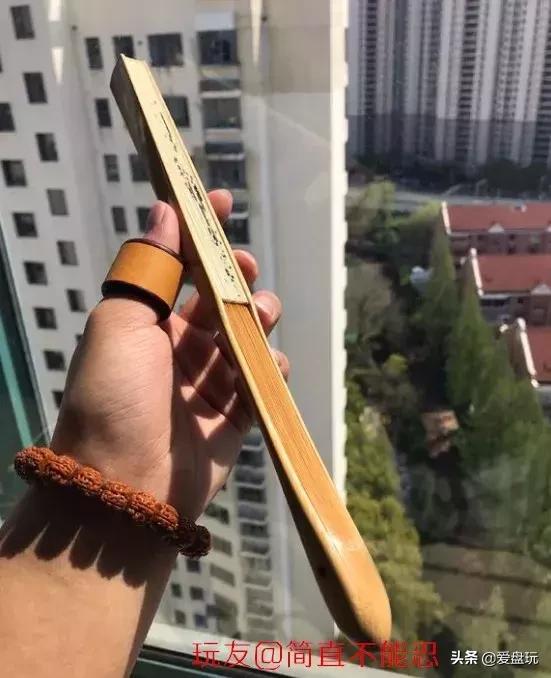 20元和2000元一把的折扇，到底有什么区别？