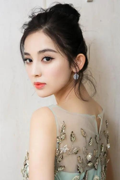 正面鹰钩鼻侧面希腊鼻,希腊鼻怎么和鹰钩鼻那么像