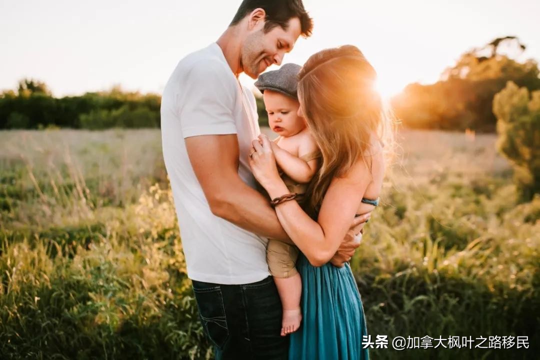 加拿大父母团聚移居新政,加拿大父母与子女团聚移居新政