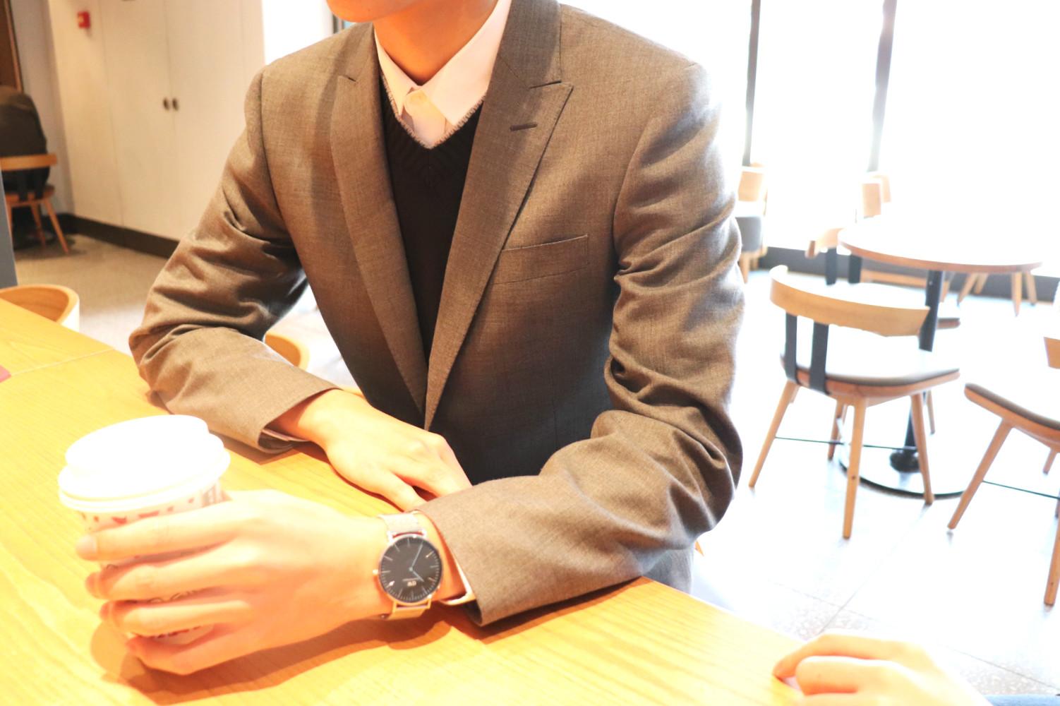 小米穿戴评测,小米西服