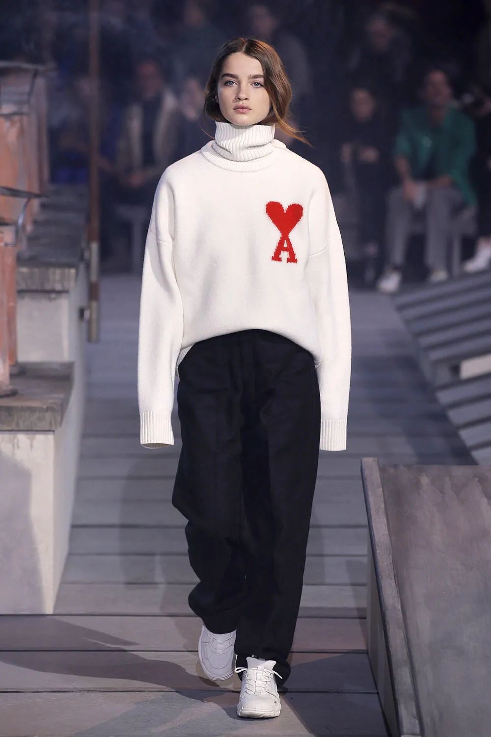 巴黎时装周2020尝鲜视频,巴黎时装周的潮流元素