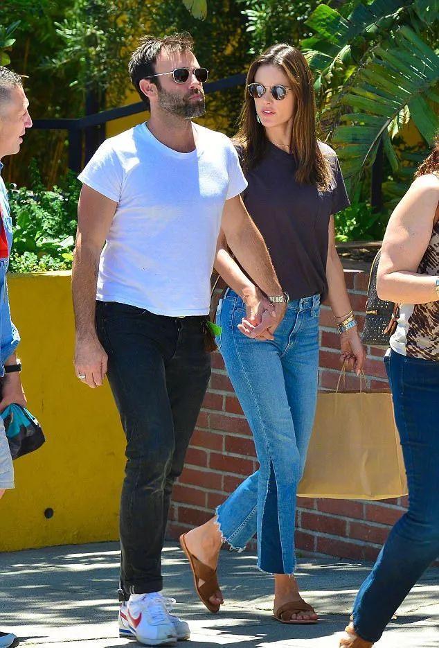 2015维密闭幕,2018维密回顾