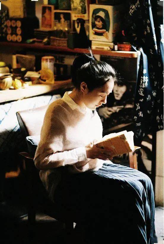 初学者买佳能单反相机怎么选购,手把手教你购买电脑