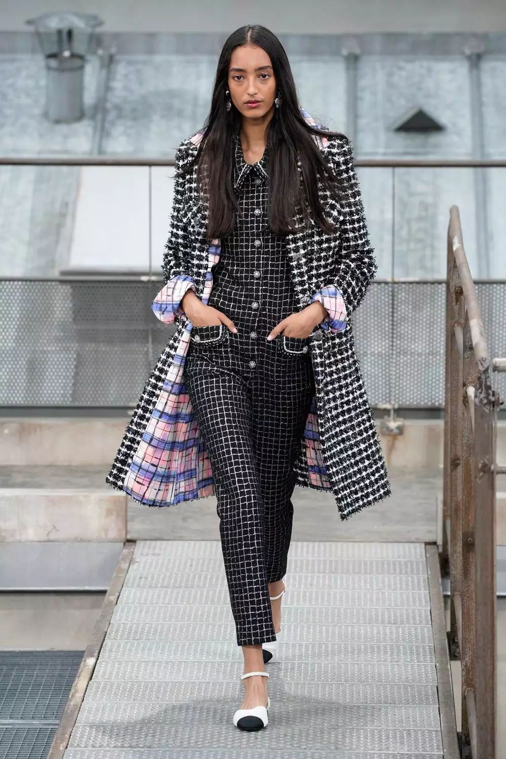 哪些衣服不贵又很高级|不看这波，出关时妹妹会输哦～