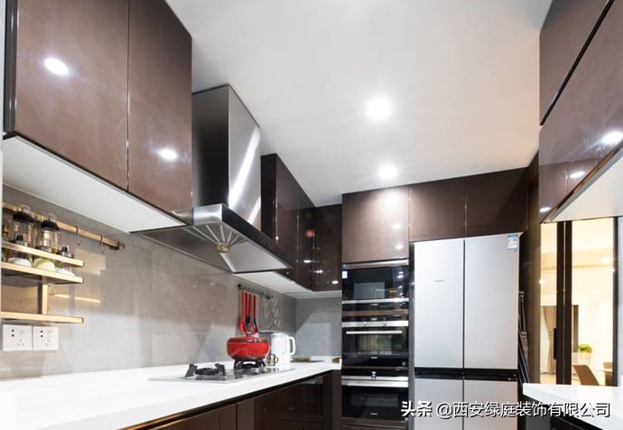 西安旧房装修改造设计,西安旧房翻新现代简约风