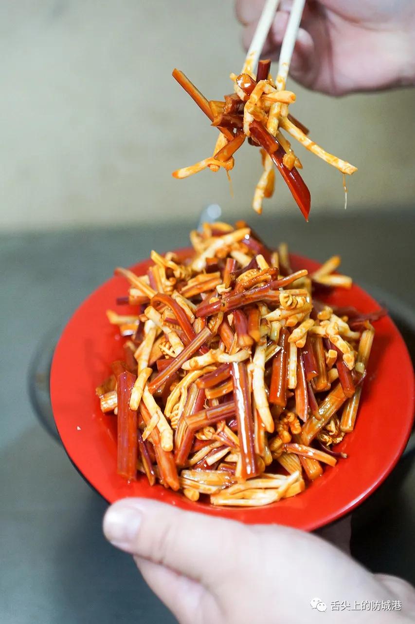 老板娘,生牛五成熟,果酱刷多一点