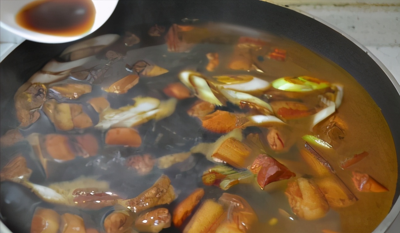 上海本帮菜红烧肉怎么做,上海本帮红烧肉最正宗做法